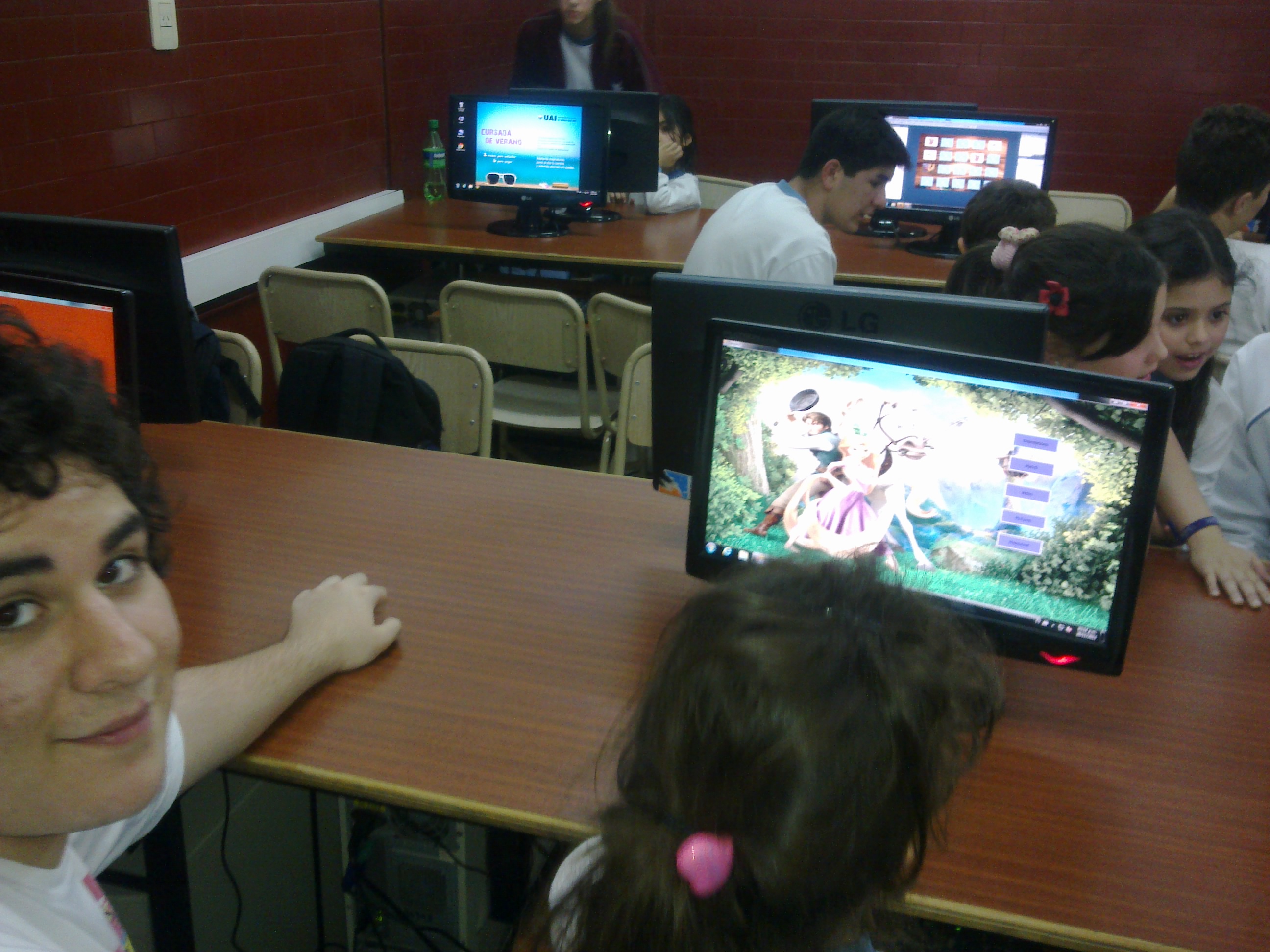 Desarrollo de Software por los Alumnos del Último Año de Secundario